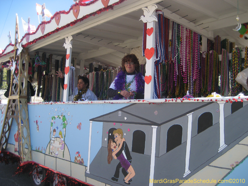 Covington-Lions-Club-Krewe-of-Covington-Mardi-Gras-Day-041