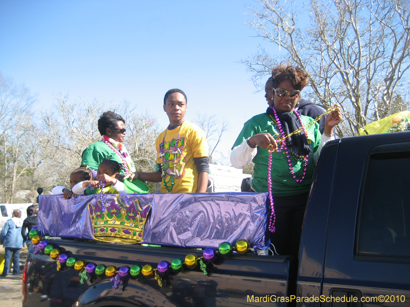 Covington-Lions-Club-Krewe-of-Covington-Mardi-Gras-Day-059