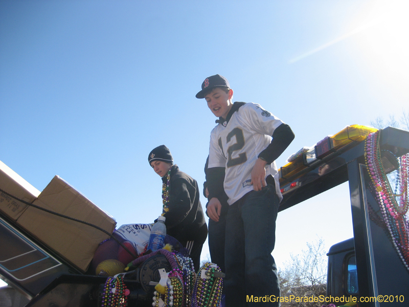 Covington-Lions-Club-Krewe-of-Covington-Mardi-Gras-Day-062