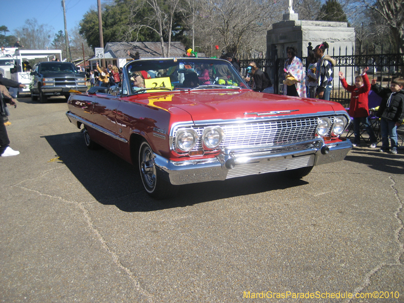 Covington-Lions-Club-Krewe-of-Covington-Mardi-Gras-Day-085