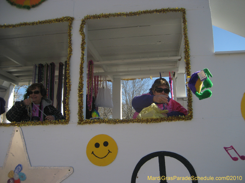 Covington-Lions-Club-Krewe-of-Covington-Mardi-Gras-Day-091