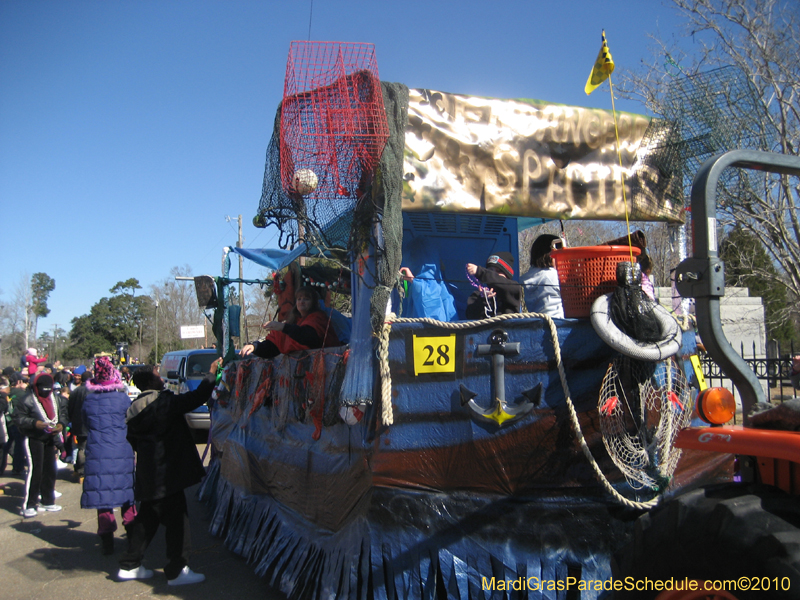 Covington-Lions-Club-Krewe-of-Covington-Mardi-Gras-Day-094