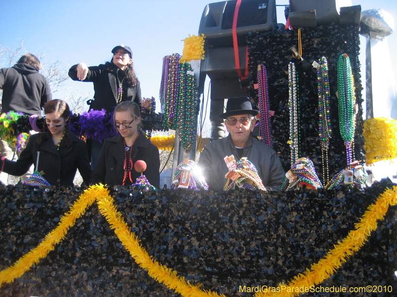 Covington-Lions-Club-Krewe-of-Covington-Mardi-Gras-Day-111