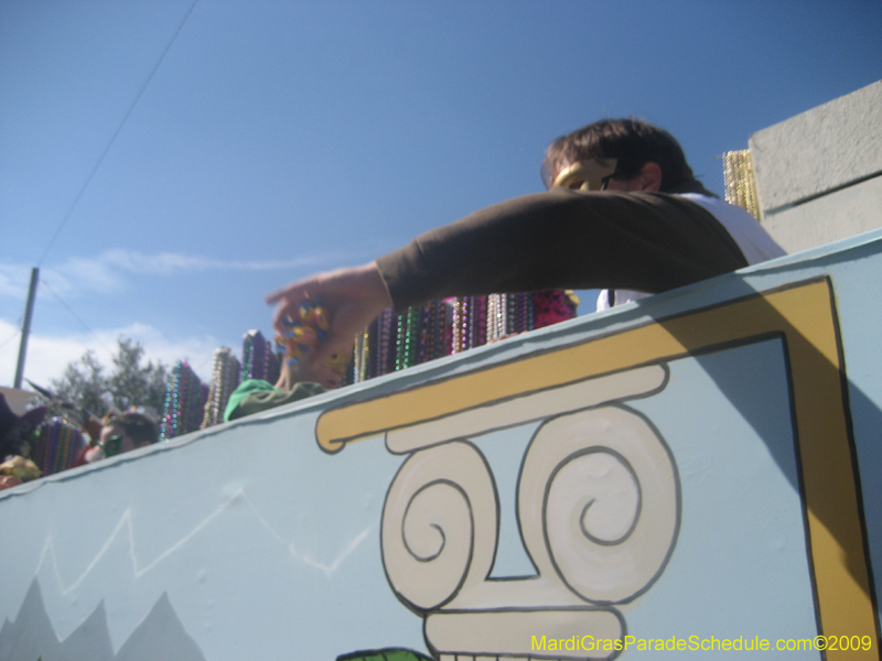 2009-Mystic-Krewe-of-Covington-Mardi-Gras-Covington-Louisiana-1115