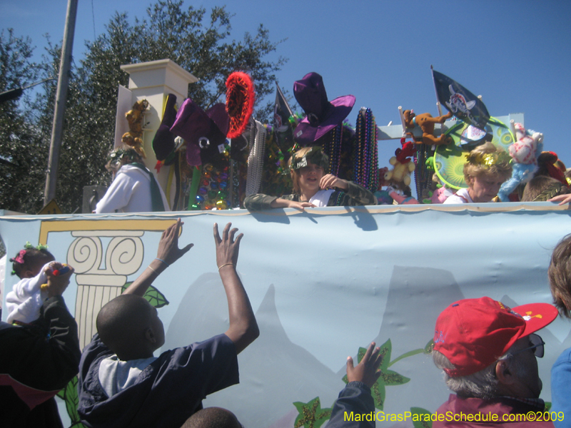 2009-Mystic-Krewe-of-Covington-Mardi-Gras-Covington-Louisiana-1116