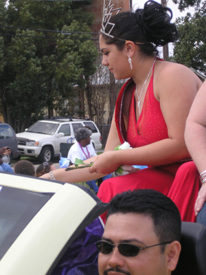 2008-Krewe-of-Grela-Mardi-Gras-Day-Westbank-New-Orleans-0202