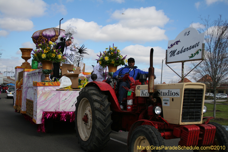 Krewe-of-Alla-2010-Westbank-Mardi-Gras-3438