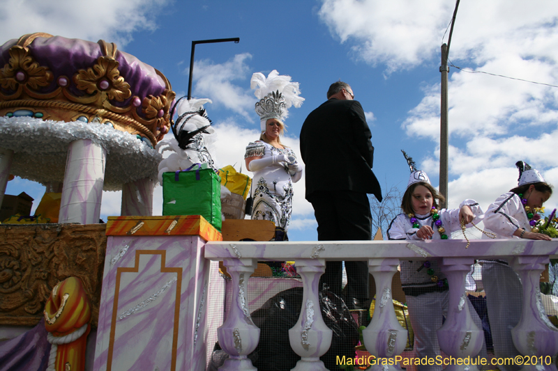 Krewe-of-Alla-2010-Westbank-Mardi-Gras-3441