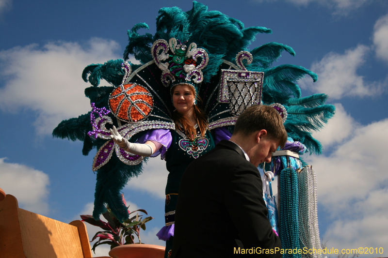 Krewe-of-Alla-2010-Westbank-Mardi-Gras-3451