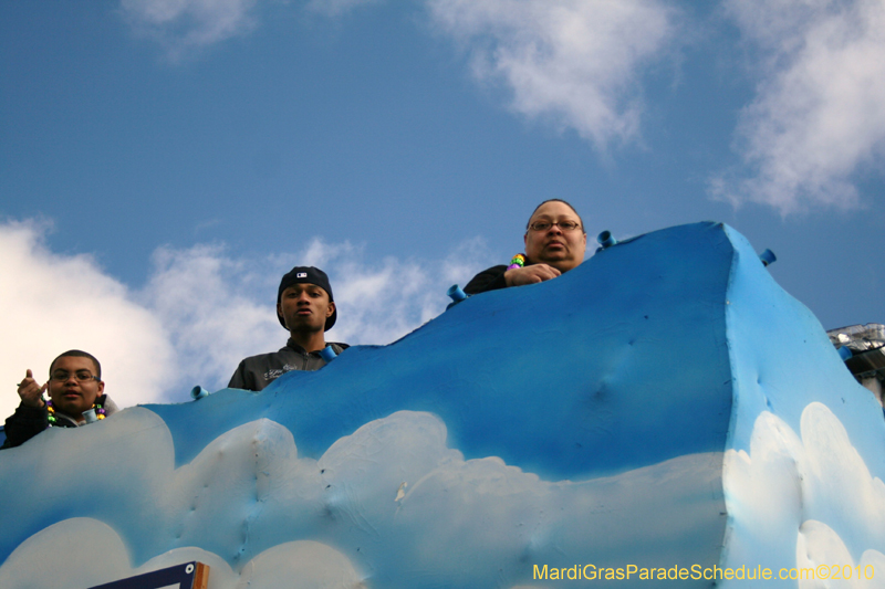 Krewe-of-Alla-2010-Westbank-Mardi-Gras-3490