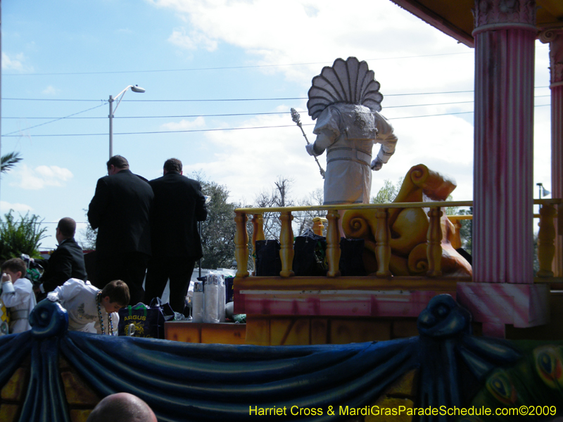 2009-Krewe-of-Argus-Metairie-Mardi-Gras-Jefferson-Parish-Louisiana-0666