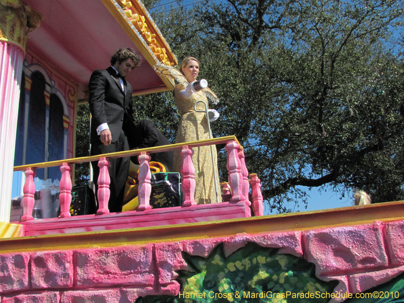 Krewe-of-Argus-2010-Metaire-Mardi-Gras-Jefferson-Parish-02154