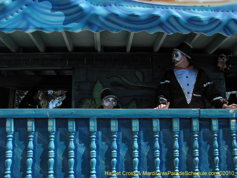 Krewe-of-Argus-2010-Metaire-Mardi-Gras-Jefferson-Parish-02346