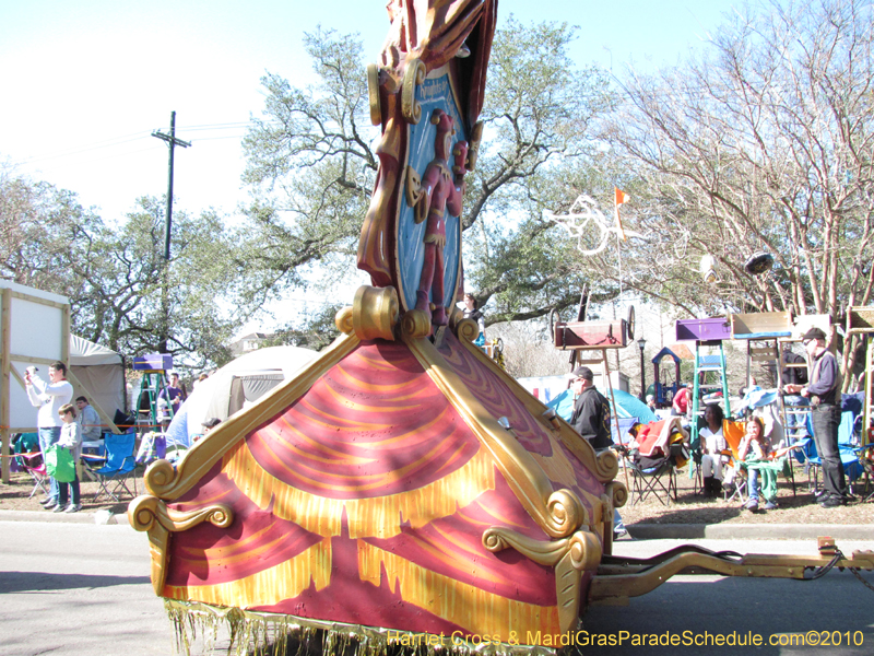 Knights-of-Babylon-2010-New-Orleans-Carnival-0252
