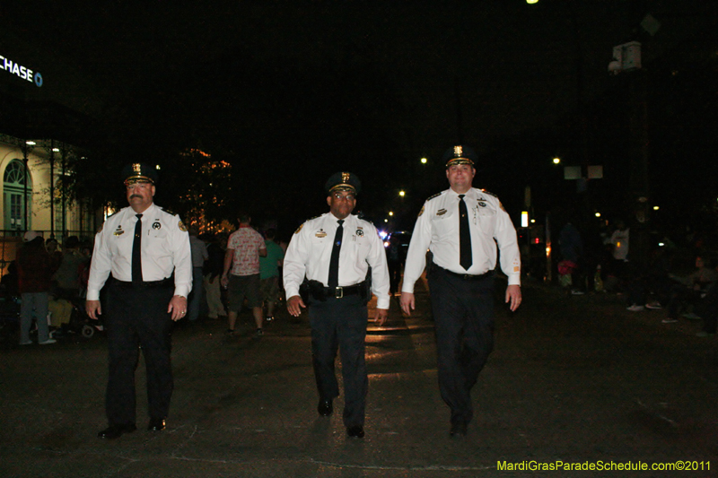 Knights-of-Babylon-2011-0001