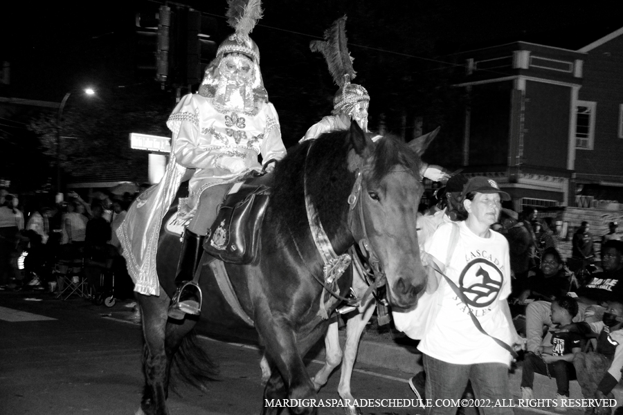 Knights-of-Babylon-00010-2022