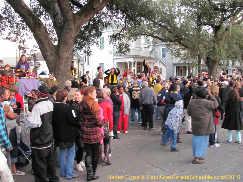 Krewe-of-Bacchus-2010-Mardi-Gras-New-Orleans-1433