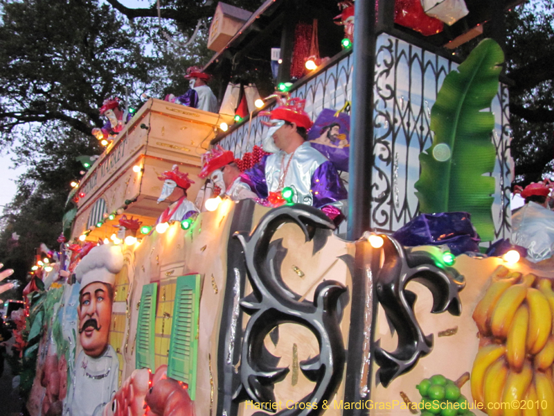 Krewe-of-Bacchus-2010-Mardi-Gras-New-Orleans-1473