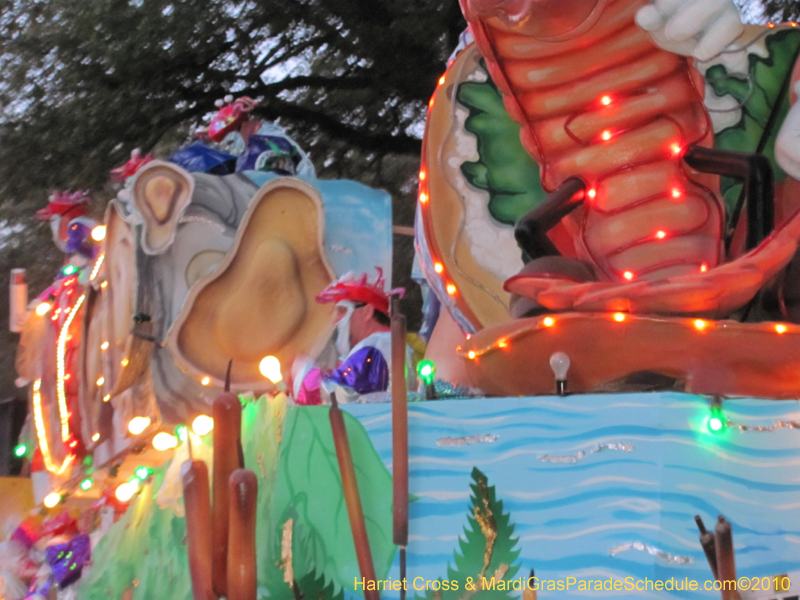 Krewe-of-Bacchus-2010-Mardi-Gras-New-Orleans-1476