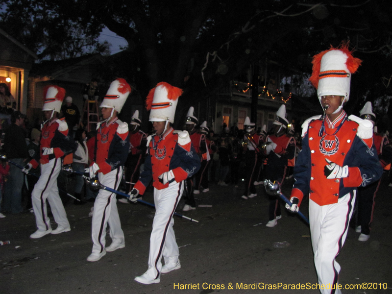 Krewe-of-Bacchus-2010-Mardi-Gras-New-Orleans-1493