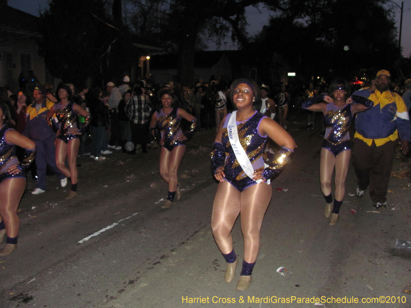 Krewe-of-Bacchus-2010-Mardi-Gras-New-Orleans-1502