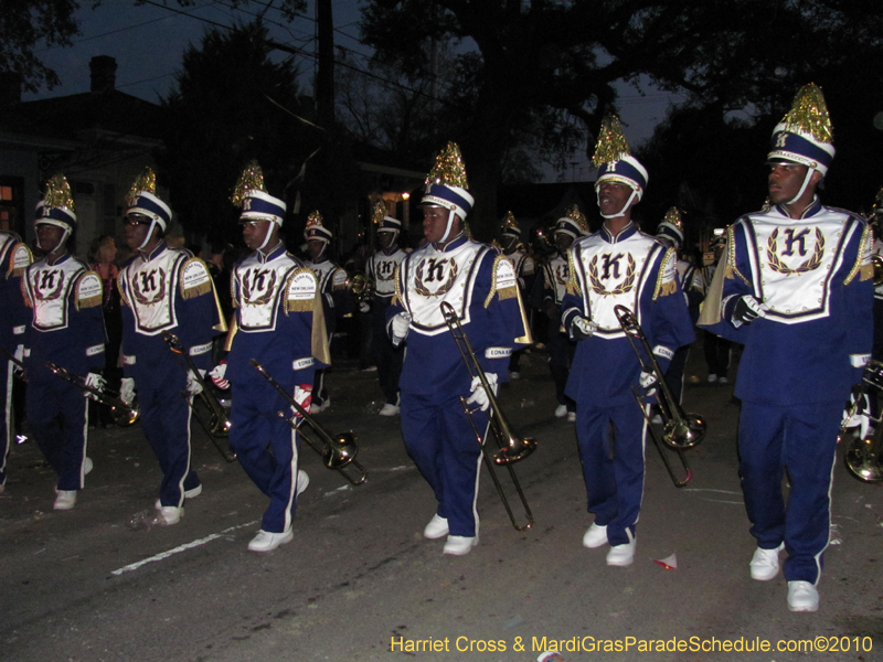 Krewe-of-Bacchus-2010-Mardi-Gras-New-Orleans-1503