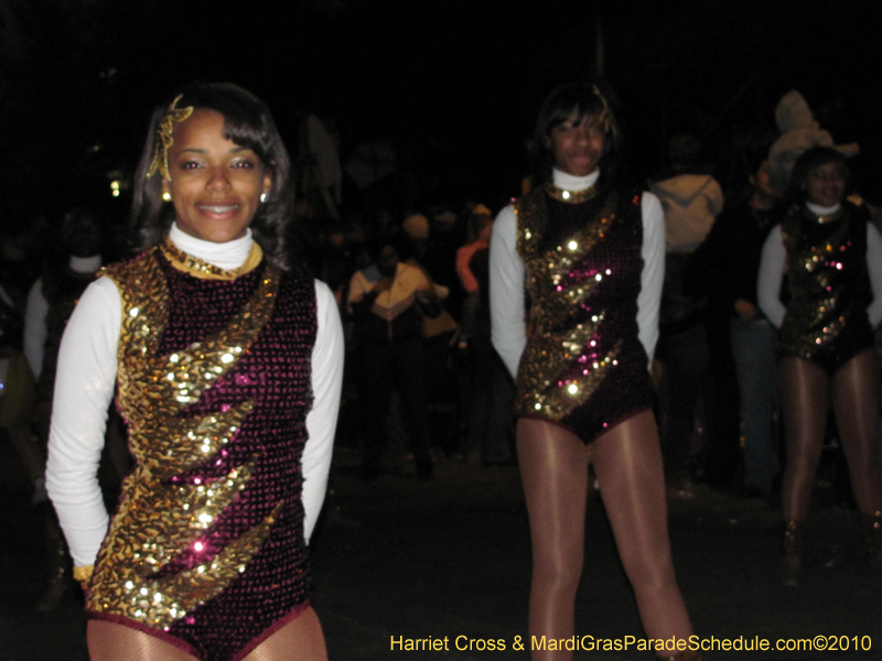 Krewe-of-Bacchus-2010-Mardi-Gras-New-Orleans-1518