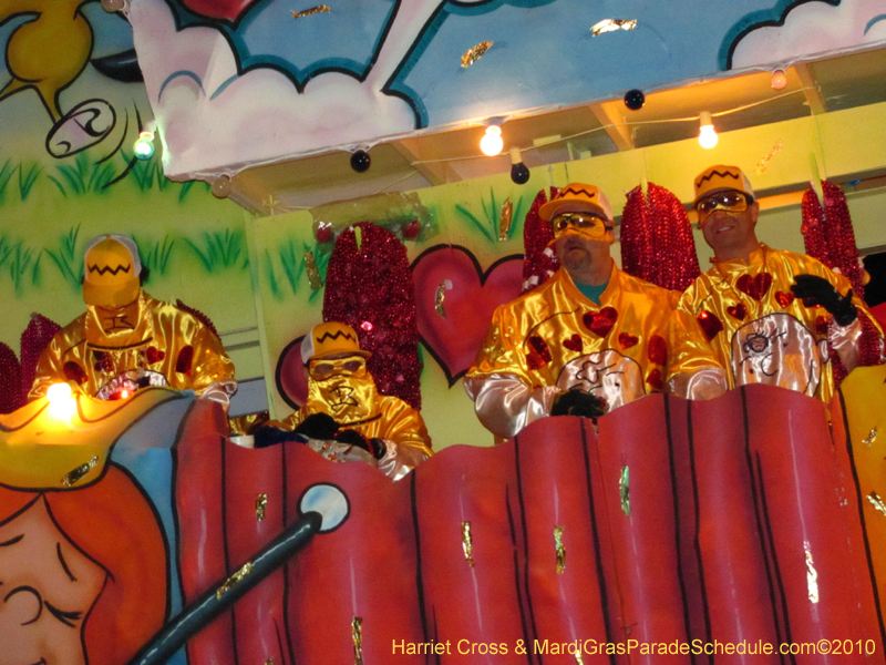 Krewe-of-Bacchus-2010-Mardi-Gras-New-Orleans-1560