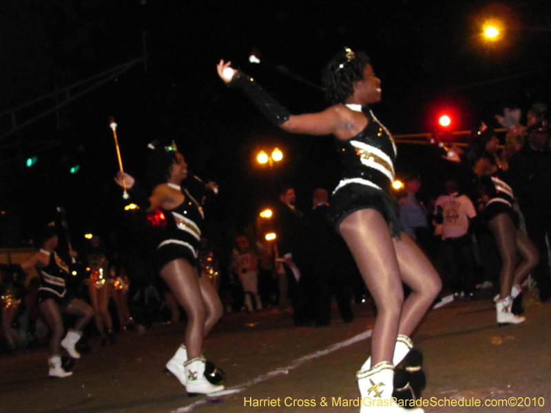 Krewe-of-Bacchus-2010-Mardi-Gras-New-Orleans-1577