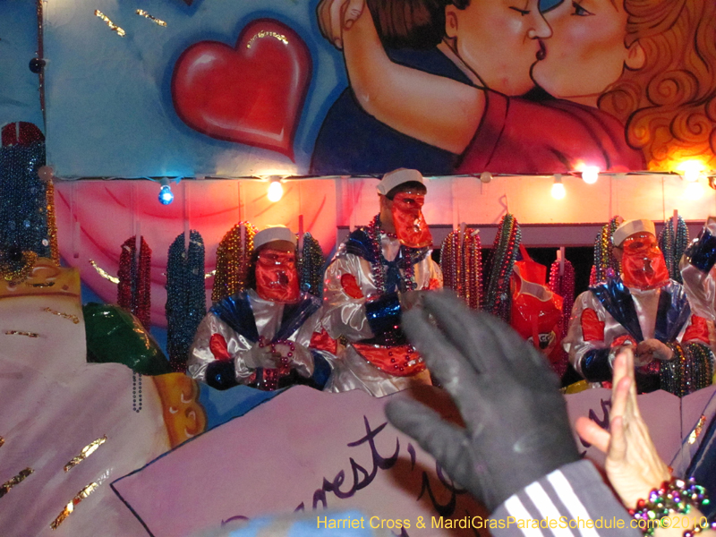 Krewe-of-Bacchus-2010-Mardi-Gras-New-Orleans-1627