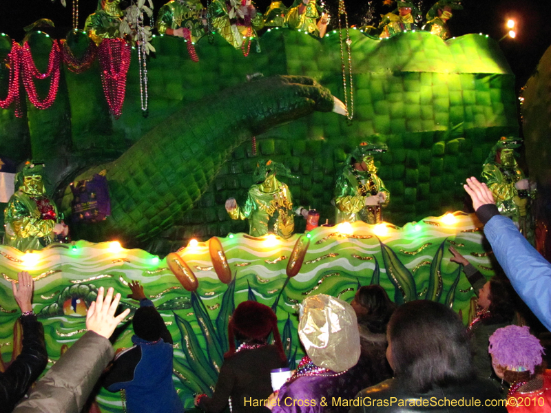 Krewe-of-Bacchus-2010-Mardi-Gras-New-Orleans-1635
