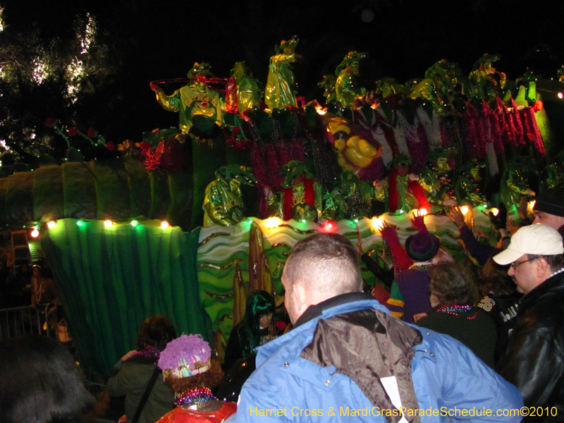 Krewe-of-Bacchus-2010-Mardi-Gras-New-Orleans-1637
