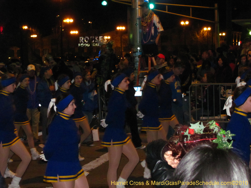 Krewe-of-Bacchus-2010-Mardi-Gras-New-Orleans-1638