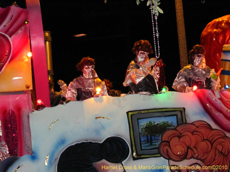 Krewe-of-Bacchus-2010-Mardi-Gras-New-Orleans-1641