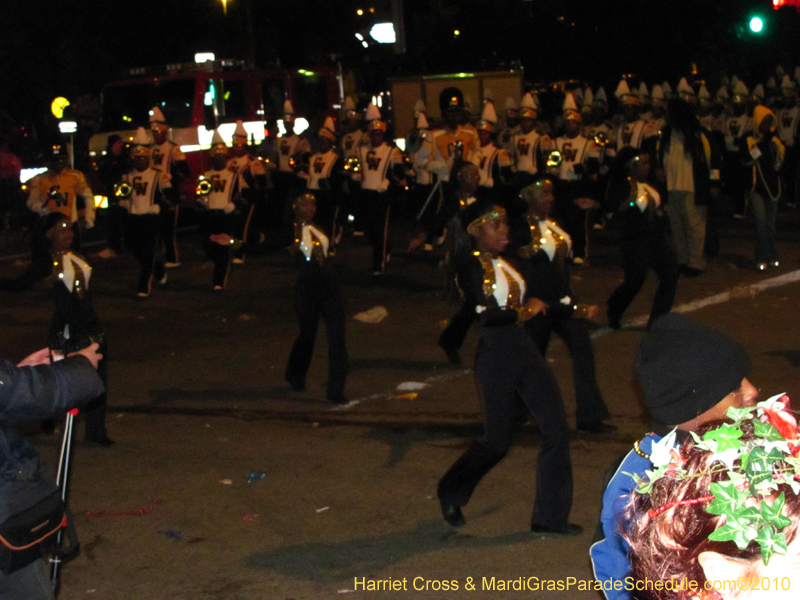Krewe-of-Bacchus-2010-Mardi-Gras-New-Orleans-1648