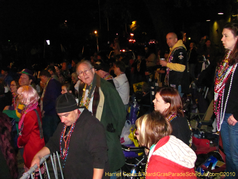 Krewe-of-Bacchus-2010-Mardi-Gras-New-Orleans-1665