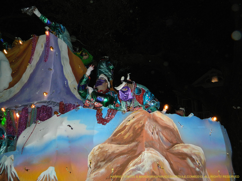 Krewe-of-Bacchus-2013-1094