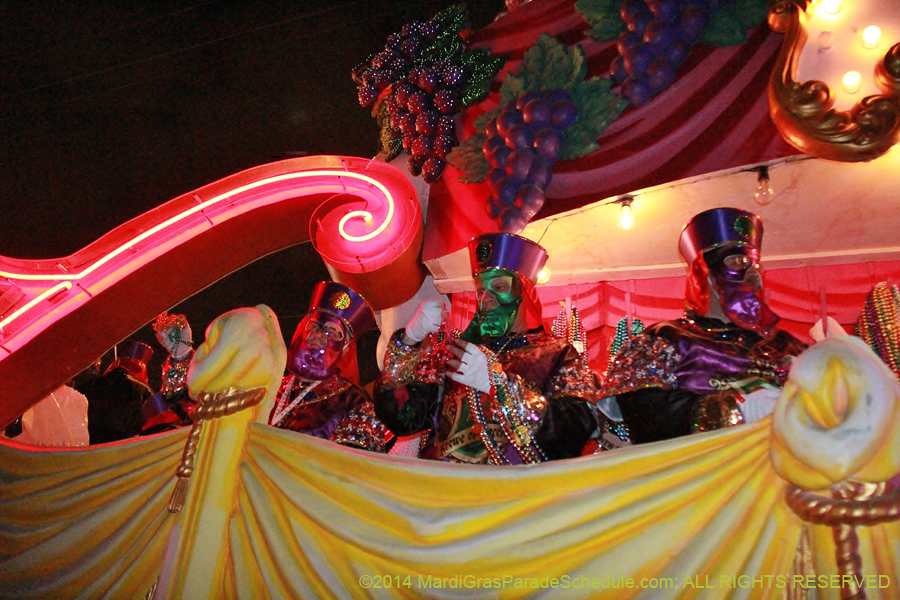 2014-Krewe-of-Bacchus-11109