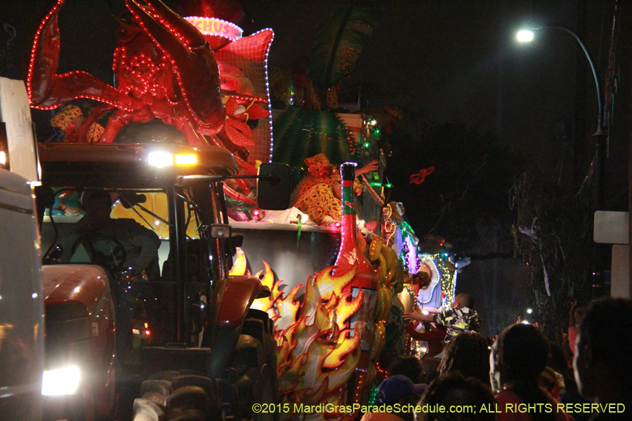 Krewe-of-Bacchus-2015-18402