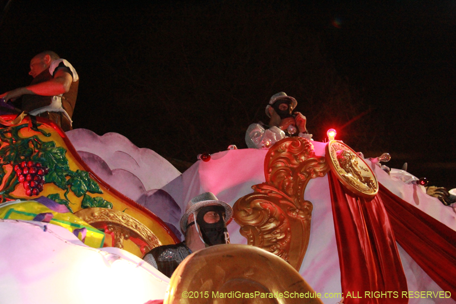 Krewe-of-Bacchus-2015-18430
