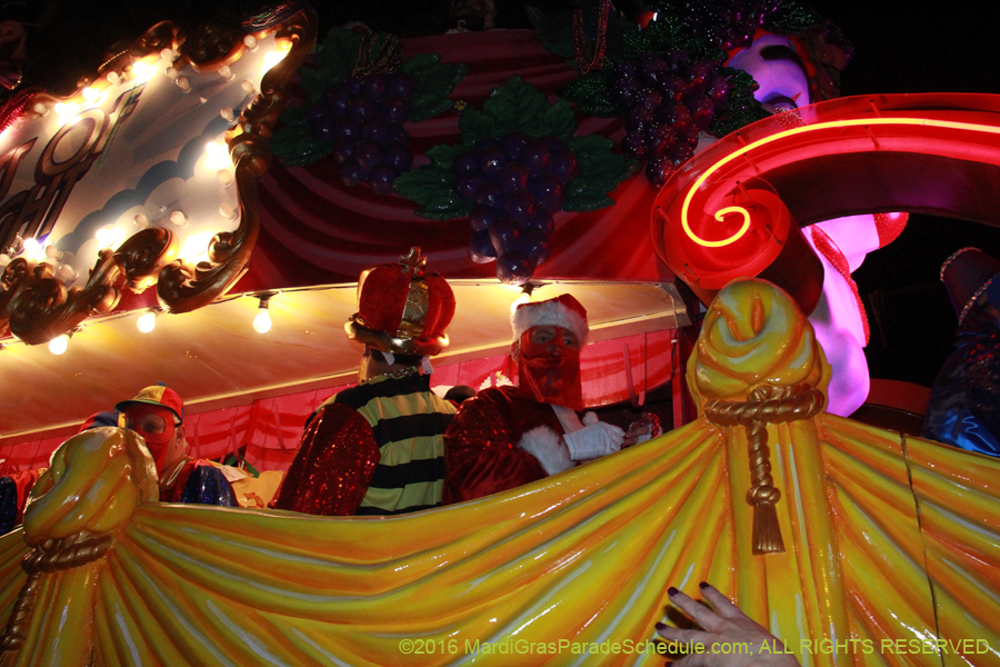 2016-Krewe-of-Bacchus-012901