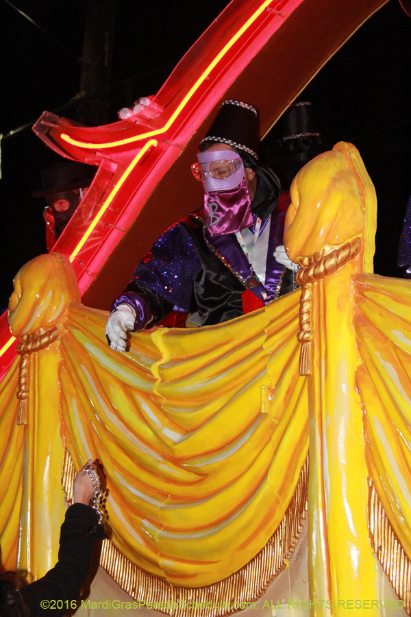 2016-Krewe-of-Bacchus-012908