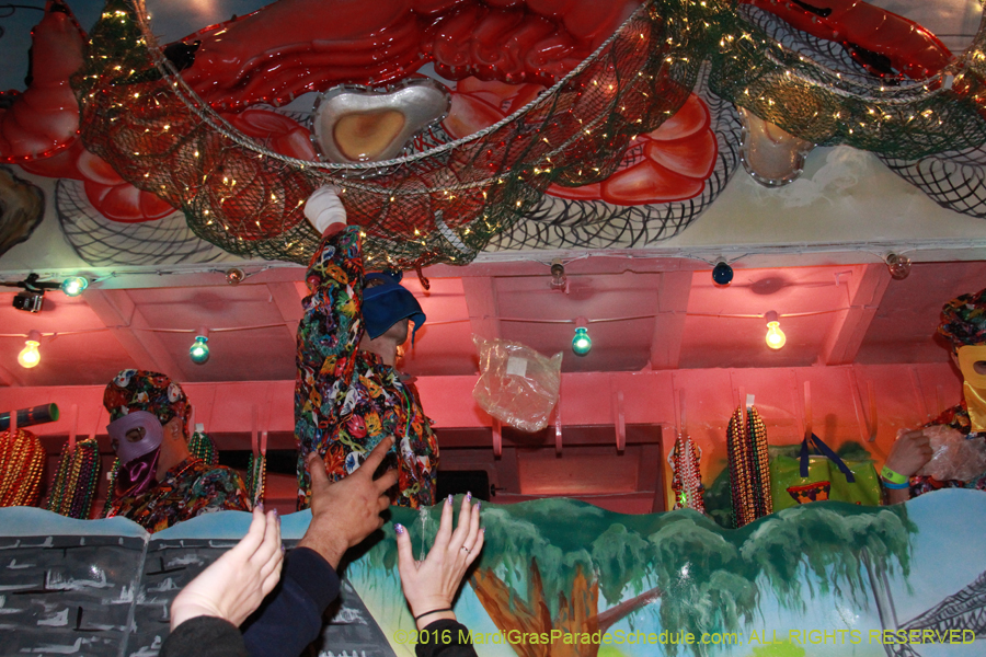 2016-Krewe-of-Bacchus-012926