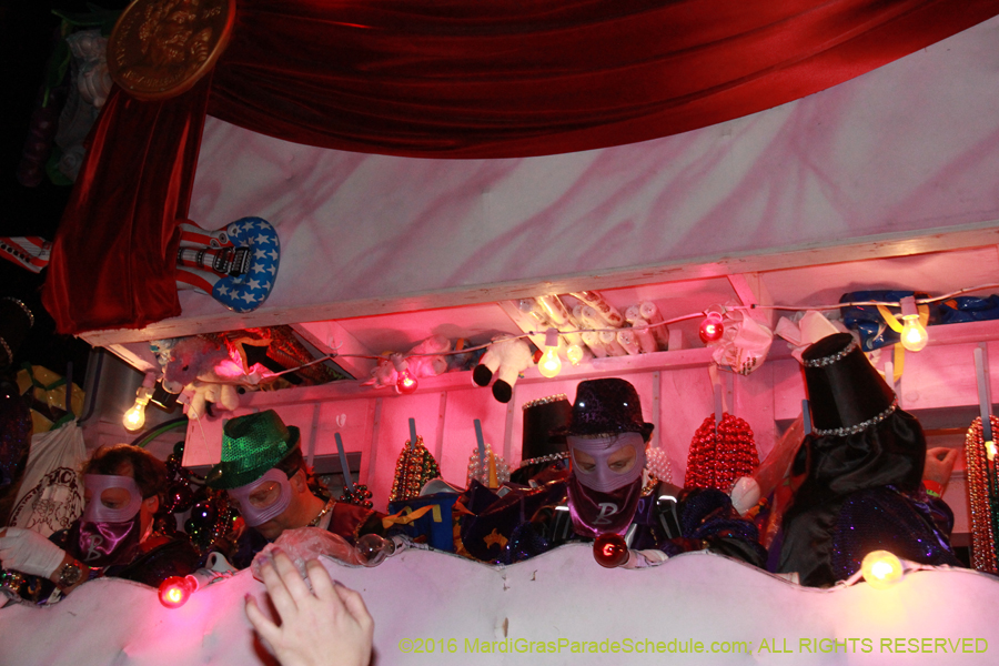 2016-Krewe-of-Bacchus-012943