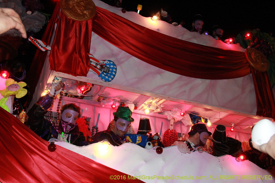 2016-Krewe-of-Bacchus-012944