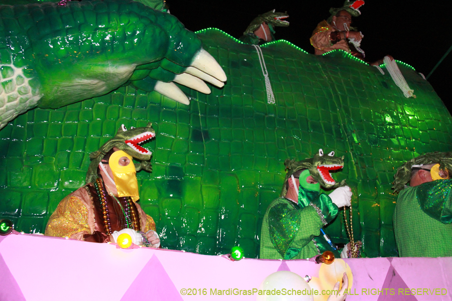 2016-Krewe-of-Bacchus-013214