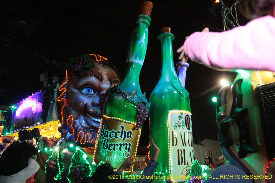 Krewe-of-Bacchus-2019-008872