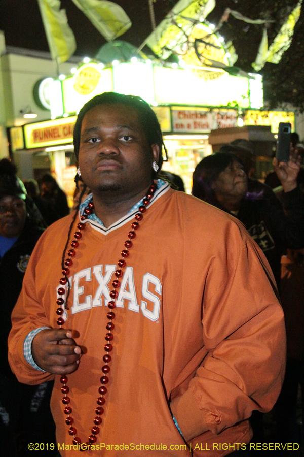 Krewe-of-Bacchus-2019-008893