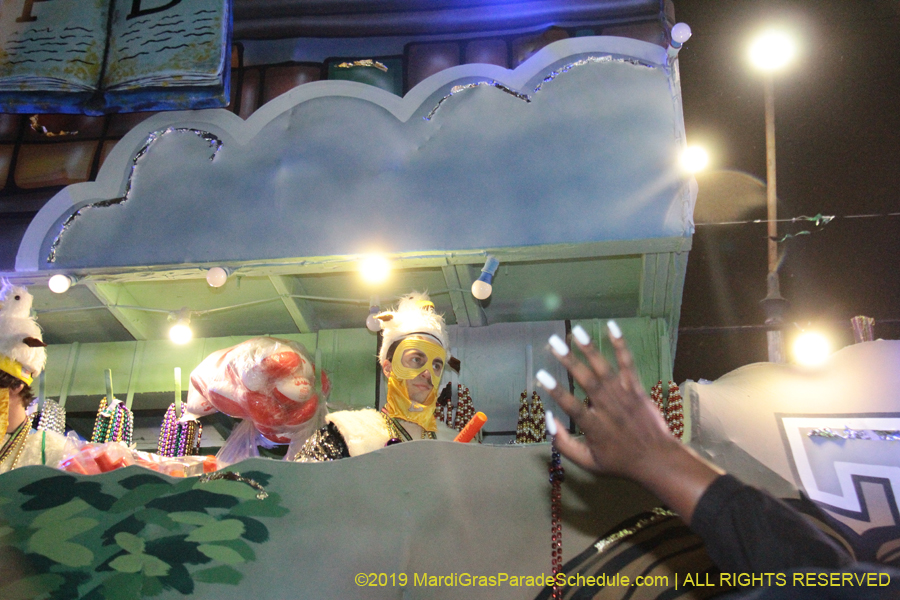 Krewe-of-Bacchus-2019-008917