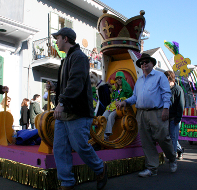 2008-Krewe-of-Barkus-Mardi-Gras-2008-New-Orleans-Parade-0302